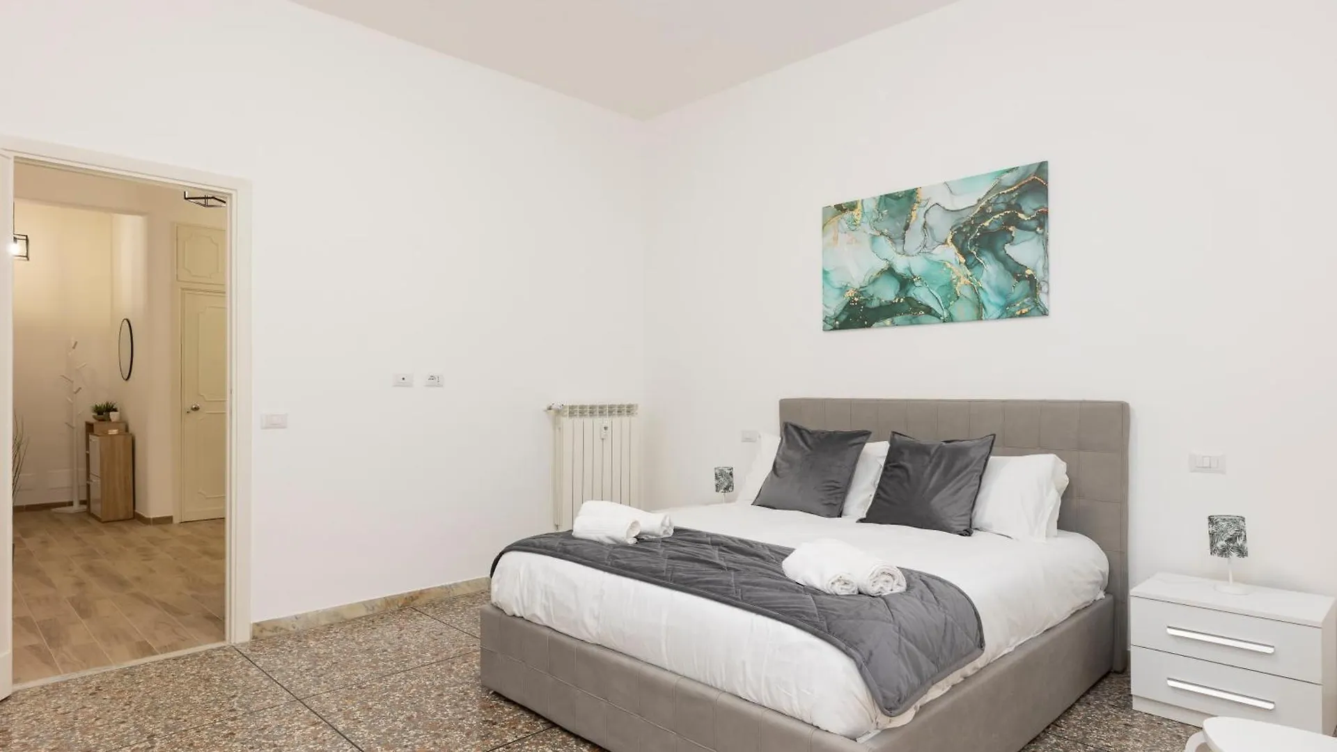 Central Modern Apartment - Trastevere & Vaticano Rome
