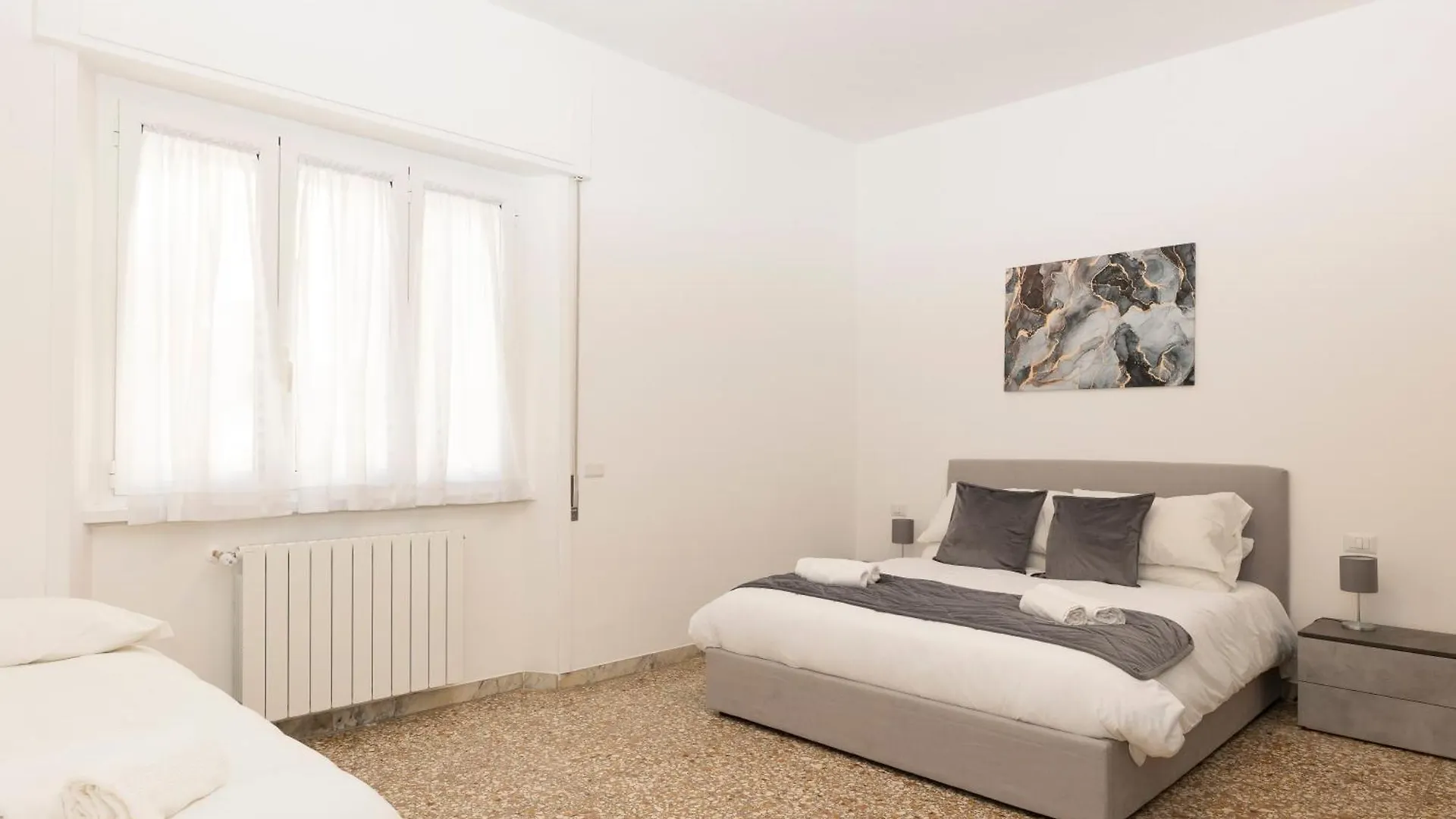 Central Modern Apartment - Trastevere & Vaticano Rome Italy