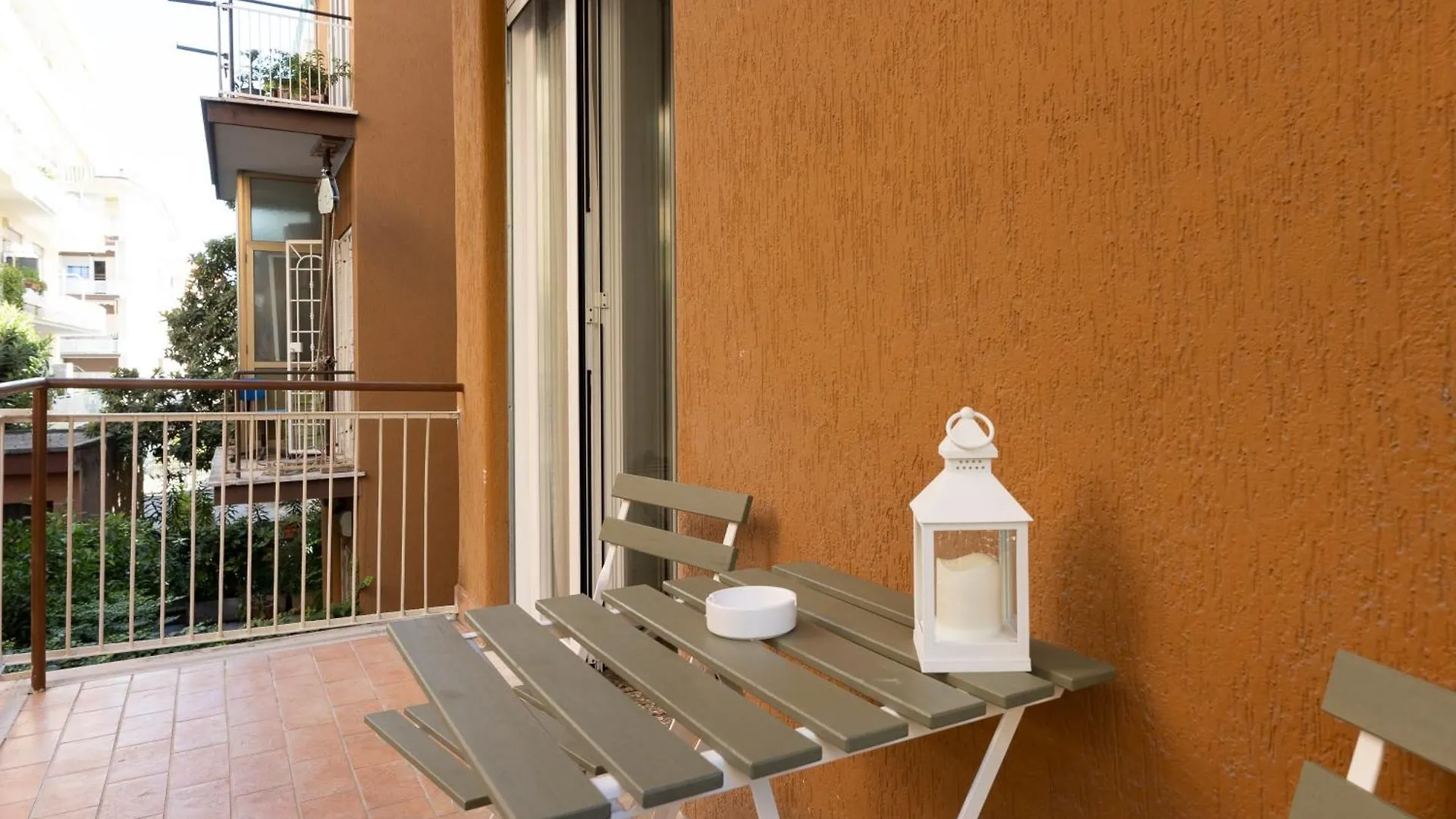 Central Modern Apartment - Trastevere & Vaticano Rome